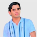 Lic. Santiago Avelar
